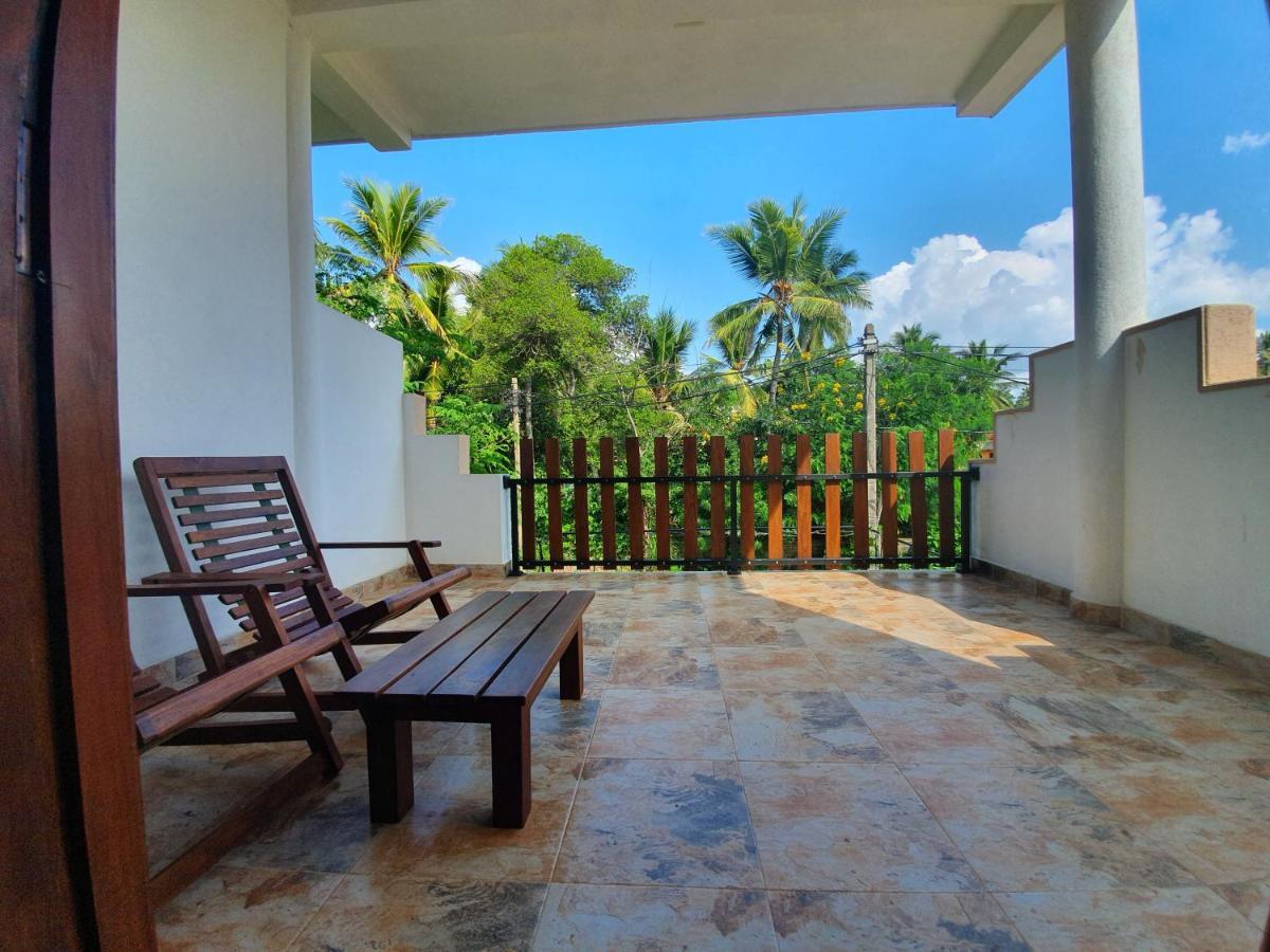 Ambel Homestay Holambra Exterior foto